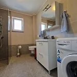 Modern Kompas Apartman *
