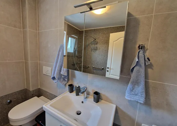 Apartment Modern Kompas