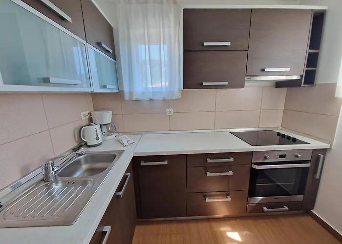 Apartment Modern Kompas *