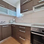 Modern Kompas Apartment *