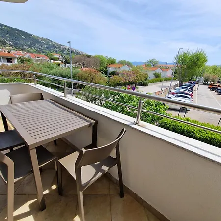 Modern Kompas * Baška