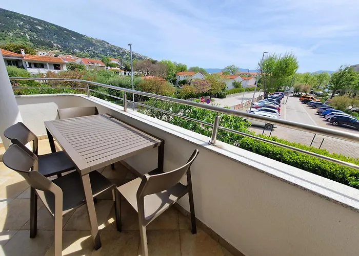 Modern Kompas * Baška