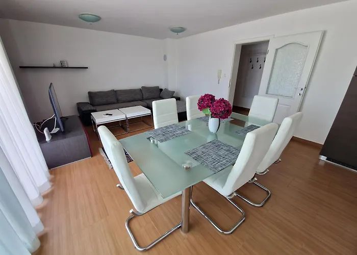 Modern Kompas Apartament *